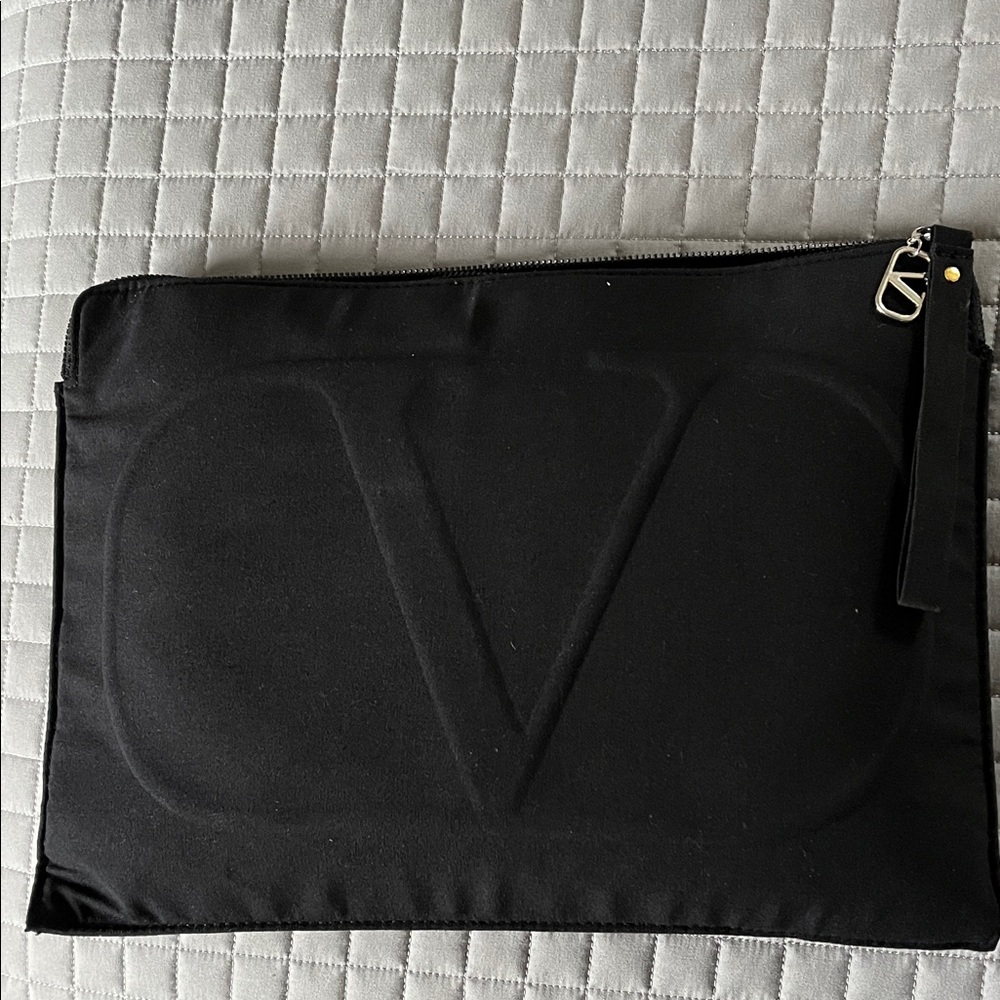 Black Zip Pouch V embossed Valentino logo for laptop or a clutch
